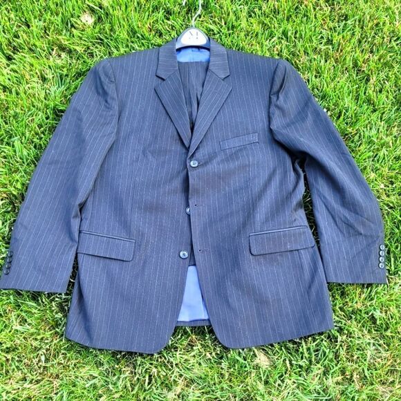 Andrew Fezza Worsted Wool Full Suit 44R 38R - Picture 1 of 9